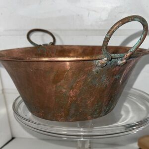 Vintage/antique hand forged copper rustic jam pot